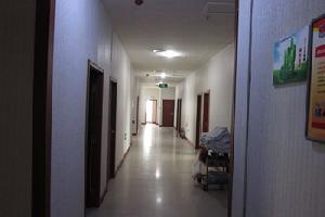 �����л�¡��ݱ���